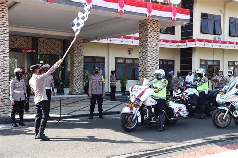 Antisipasi Kemacetan Polres Batu Siagakan Tim Urai Di Titik Rawan Macet