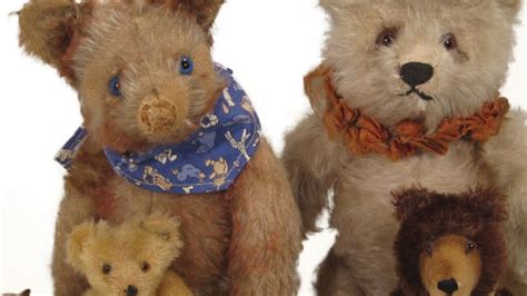 identify antique teddy bears
