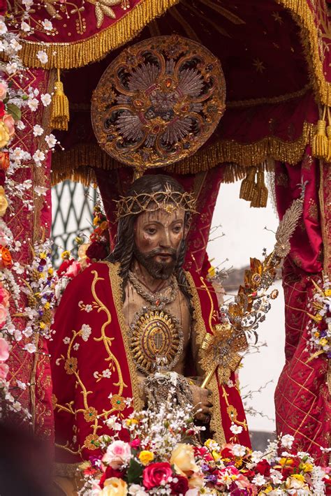 Senhor Santo Cristo Dos Milagres A Obra De Arte Sacra E As Festas