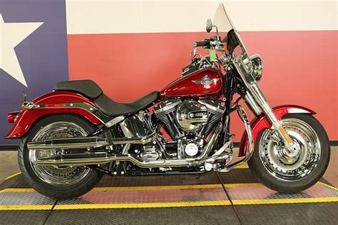 2016 Harley Davidson FLSTF Softail Fat Boy Velocity Red Sunglo