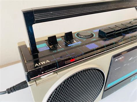 Radiomagnetofon /boombox Aiwa CS 200, 80.léta | Aukro