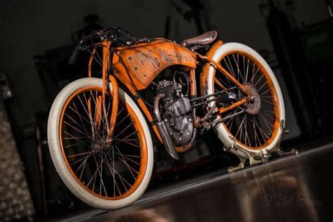 Harley Davidson vintage Bikes