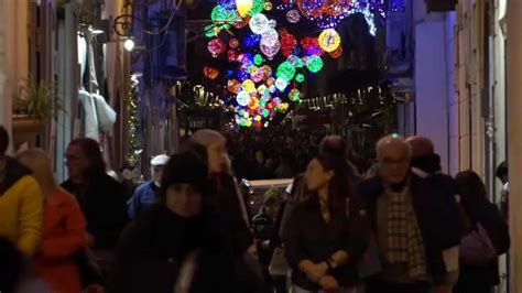 Presenze Turistiche In Crescita A Salerno Per Le Luci D Artista