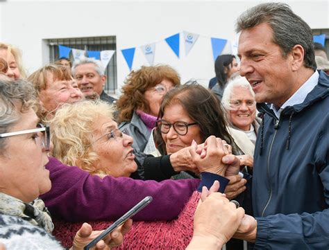 Celeste y Blanca... - Celeste y Blanca Construye Bs As