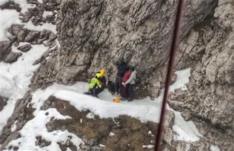 Bloccati In Grignetta Quattro Escursionisti Soccorsi Dallelicottero