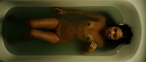 Nude Video Celebs Nammi Le Nude Careless Love