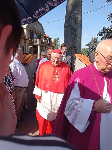 Koronacja Obrazu Matki Bożej w Smolicach Aktualności Parafia pw Św