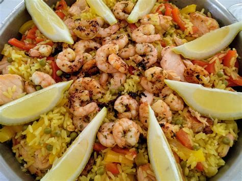 Gemüse Paella mit Lachs von knobichili Chefkoch