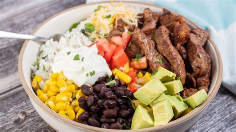 Best Steak Burrito Bowl Easy Homemade Burrito Bowl Recipe