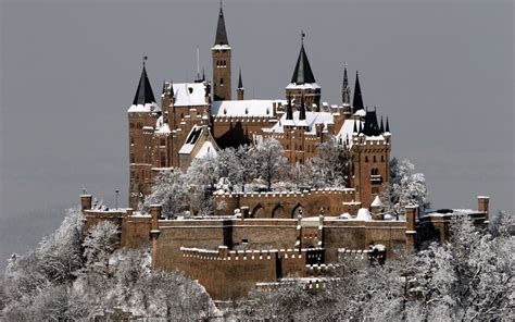 Hohenzollern Castle, Germany - YourAmazingPlaces.com