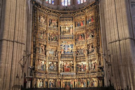 Retablo Capilla Mayor En La Catedral De Oviedo