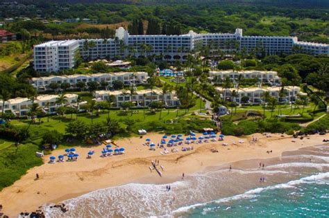 Maui Hotels on the Beach: 8 Beautiful Picks for a 2023 Vacation