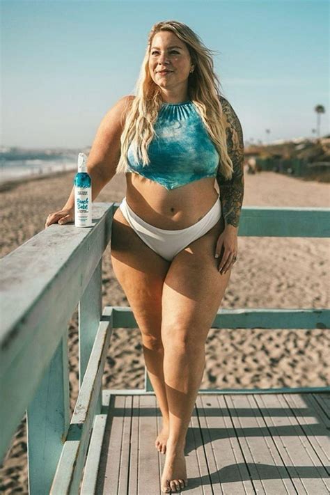 California Style Boho Blogger Style Ashlee Rose Hartley Busty