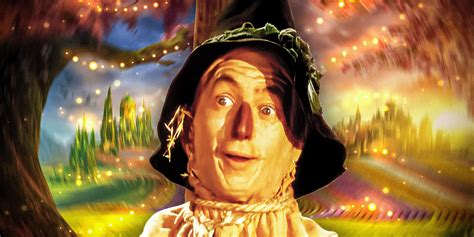 Scarecrow's Identity In Wicked & Origin Before Wizard Of Oz Explained