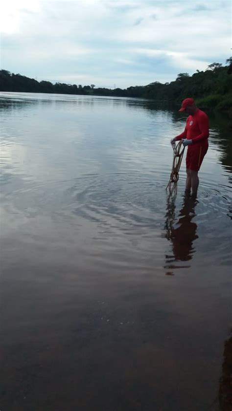 Corpo de jovem que se afogou no Rio Grande enquanto nadava é encontrado