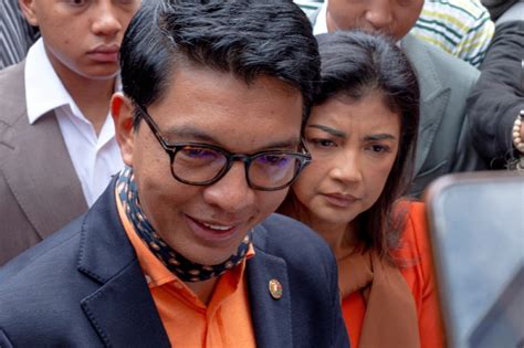 Madagascar S Incumbent President Andry Rajoelina Wins Presidential