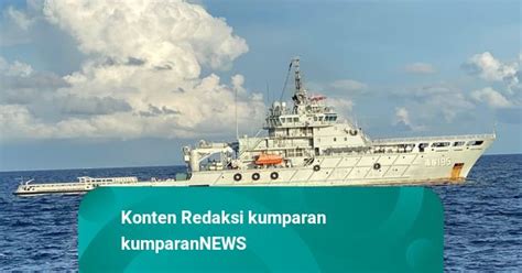 Ini Dia Kapal AL China Yang Bantu Evakuasi KRI Nanggala Tiba Di