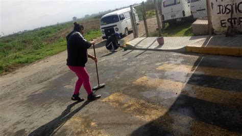 Habitantes De Chalco Limpian Calles Y Baldíos A Falta De Apoyo Municipal