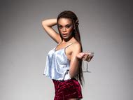 Naked Pearl Thusi Added 01 24 2017 By KA