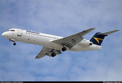 VH XWP Alliance Airlines Fokker 100 F28 Mark 0100 Photo By Lachlan