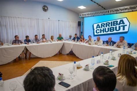 Luque Y Sastre Lanzaron El Frente Arriba Chubut Rumbo A Las