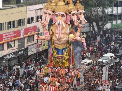 Ganesh Chaturthi 2023: Khairatabad Ganesh idol to be 61 foot tall this ...