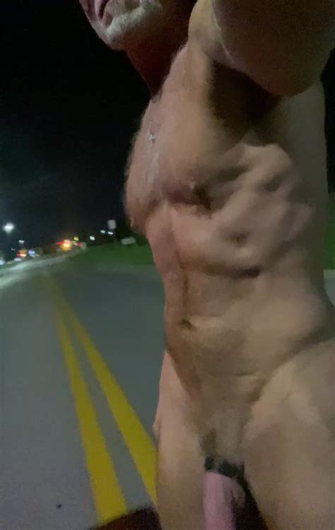 Bestpublicnudity On Twitter Rt Roosterjuice Driving Naked Tip