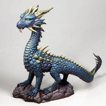 Platinum Dragon | Dark Sword Miniatures