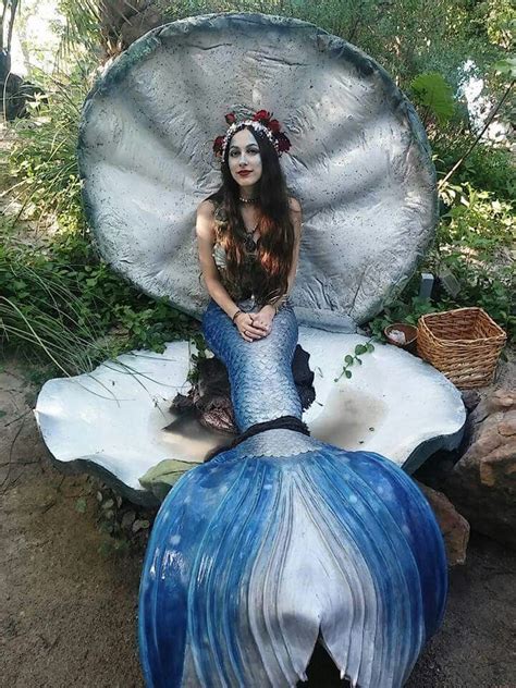 Lovely Mermaids At Scarborough Faire Waxahachie Texas Mermaid