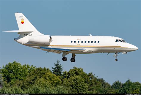 Hb Iaw Private Dassault Falcon Photo By Niclas Rebbelmund