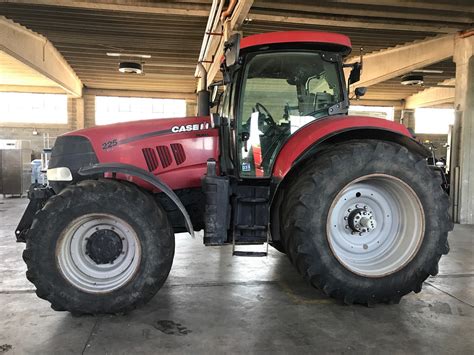 Usato 1 2048 Trattore Agricolo Case CVX 225 Usati Aste Annunci