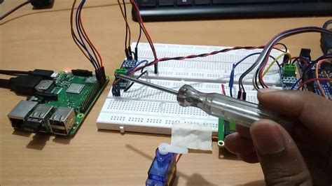 Rs Serial Communication Between Raspberry Pi And Arduino Uno Youtube