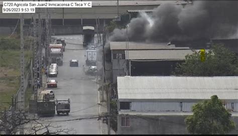 Un incendio estructural se registró en una bodega del sector de Inmaconsa