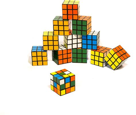 Flanacom Premium Zauberwürfel 3x3 12er Set Robuster Magic Cube