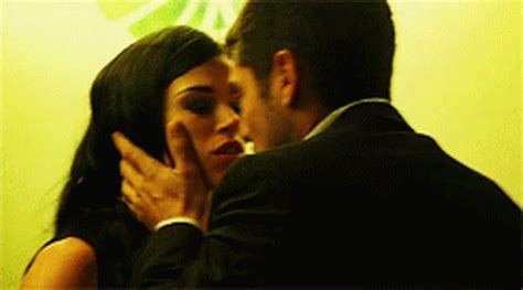 Seth Gecko Making Out Hot Seth Gecko Making Out Hot From Dusk Till Dawn Discover Share