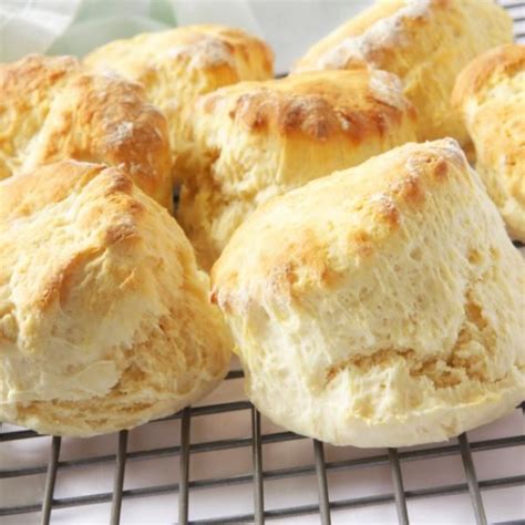 Scones De Queso Receta F Cil Y Deliciosa Recipe Kefir Recipes