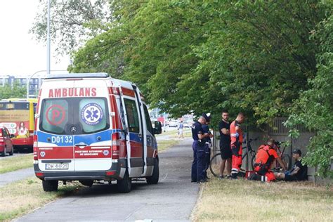 D Browa G Rnicza Wypadek Przy Ul Rudnej Rowerzystka Potr Cona Przez