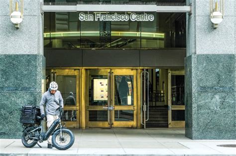 Downtown San Francisco: Mostly vacant mall gets a retro rebrand