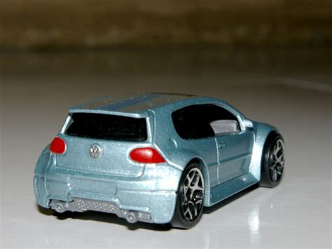 Area 2207 Hot Wheels Volkswagen Golf GTi Team Volkswagen