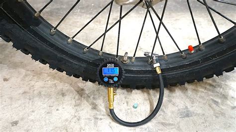 Ultimate Guide To Dirt Bike Tire Pressure BDBR