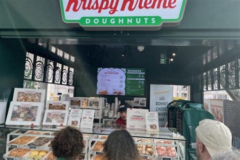 Les Mythiques Doughnuts De Krispy Kreme D Barquent Pour La Premi Re