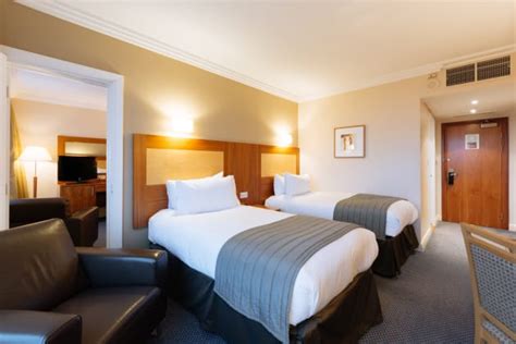 Sofitel London Gatwick Hotel (Gatwick) from £140 | lastminute.com