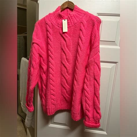 Anthropologie Sweaters Anthropologie Beautiful Hot Pink Sweater