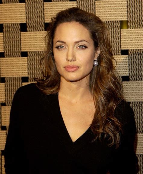 Pin by SethArt on Angelina jolie in 2023 | Angelina jolie, Celebrities ...