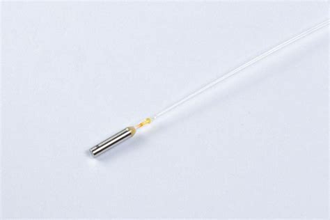 supply high performance reflection type optical isolator  high