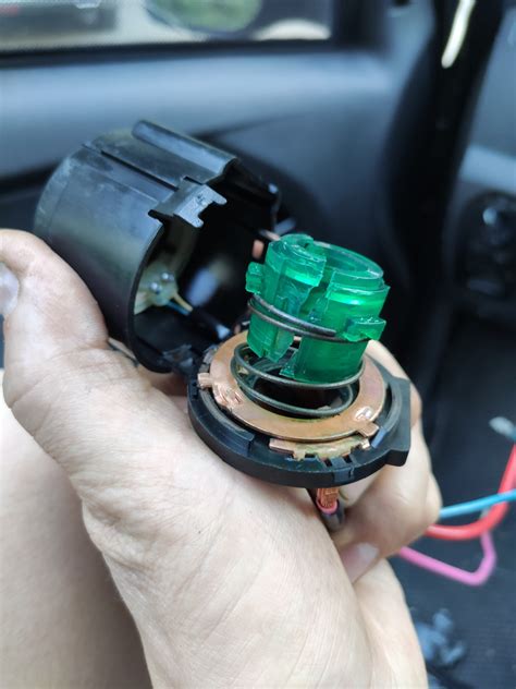 Замена замка зажигания — Lada Гранта (1G), 1,6 л, 2013 года | поломка ...