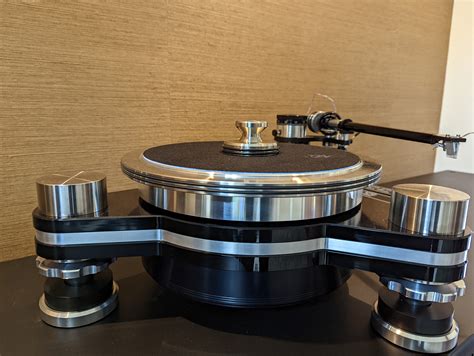 Palm Beach Home Gets Audiophile Quality Music. - Audio Advisors