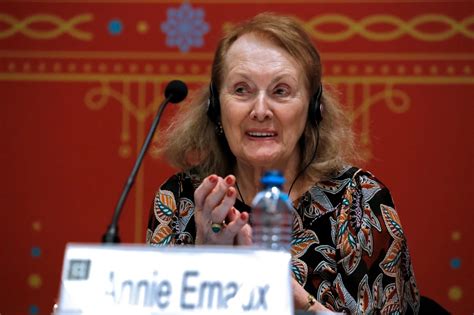 Annie Ernaux remporte le Prix Nobel de littérature 2022