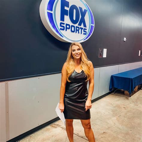 Kaitlyn Vincie. Fox Sports 🔥 : r/hot_reporters