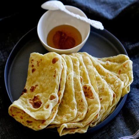 Rgaif Moroccan Breakfast Pancake Serve With Honey Moroccan